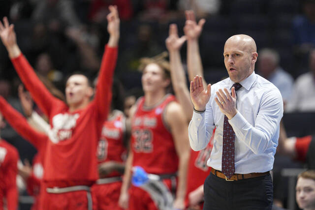 9035851_web1_8319212-9f8d5432f0b54b1d8f23dee7590f8ce9 9035851_web1_8319212-9f8d5432f0b54b1d8f23dee7590f8ce9