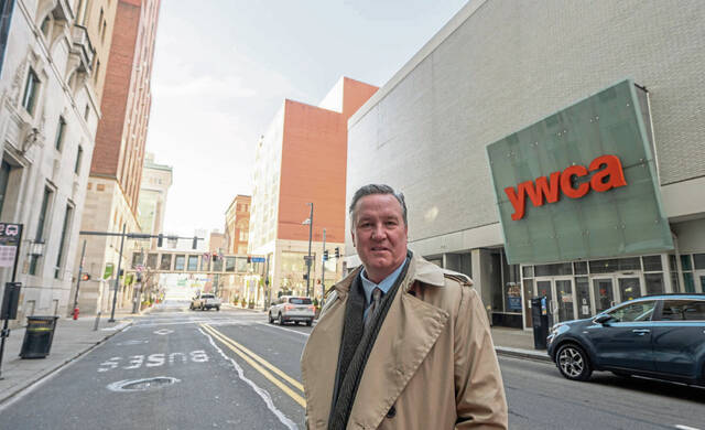 Slide 
													
													4