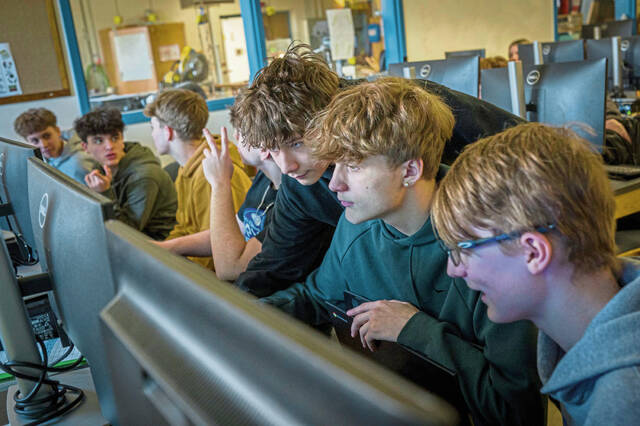 Slide 
													
													4