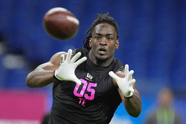 Penn State TE, North Allegheny grad Khalil Dinkins hopes NFL teams look beyond his stats