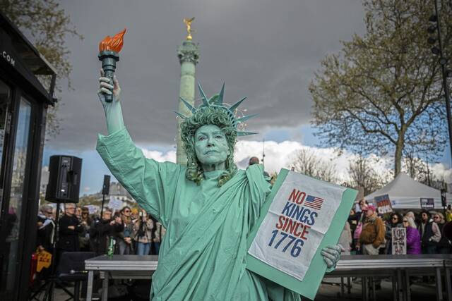 9348008_web1_ap26087435010855 9348008_web1_ap26087435010855