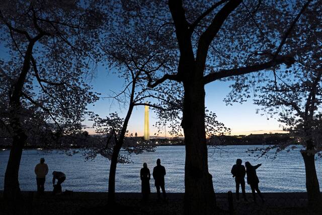 9348008_web1_ap26087661769695 9348008_web1_ap26087661769695