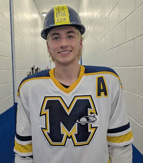 Behind hat trick from Grant Weaver, Mars wins battle of division rivals with Plum in PIHL playoffs