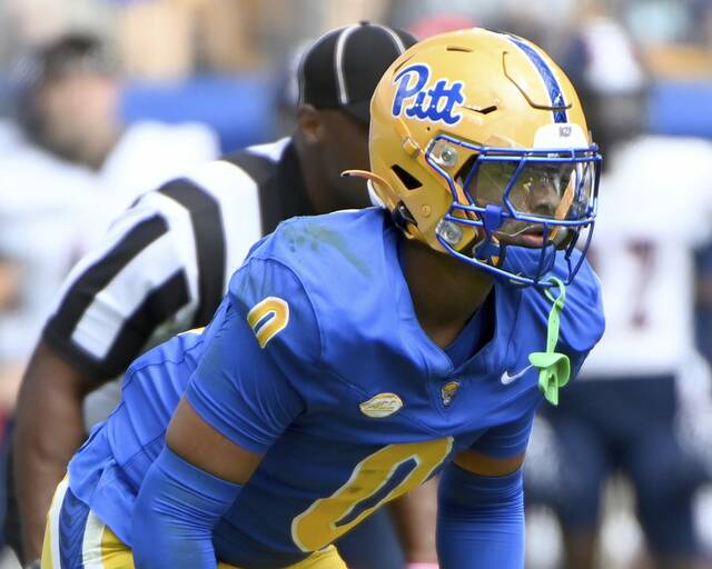 9351651_web1_ptr-pittfb03-090325 9351651_web1_ptr-pittfb03-090325