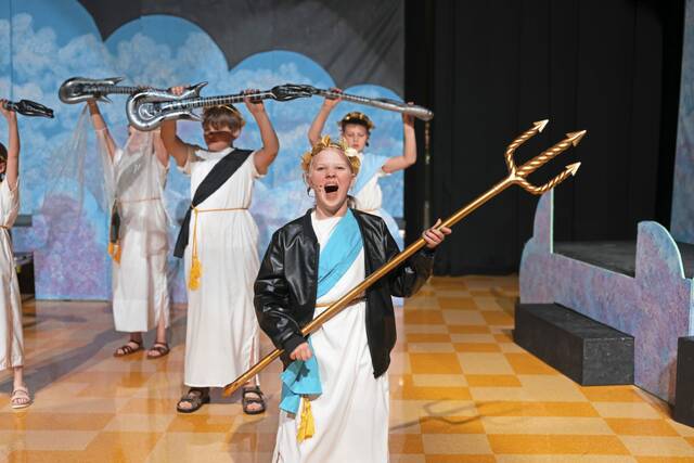 Franklin Regional 5th graders prepare for ‘Olympus: A Greek Rock Musical’