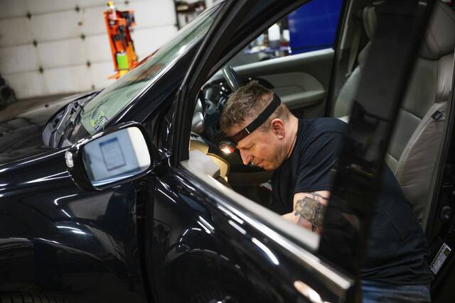 Building the Valley: Veteran duo takes the wheel at Harrison auto shop