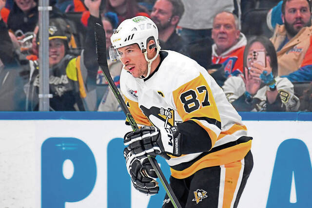 Injured Penguins forward Sidney Crosby resumes skating