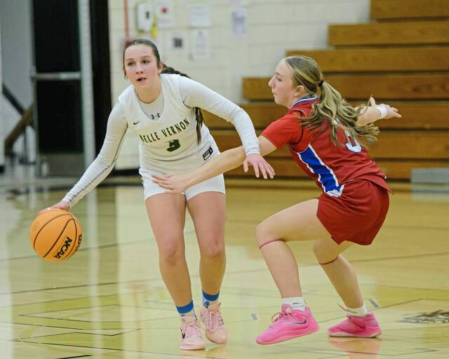 Belle Vernon girls hit the road with confidence for PIAA opener