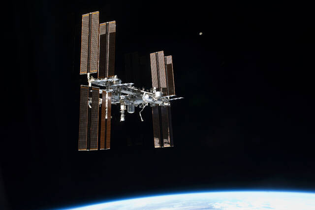 Congress’ updated NASA directive seeks to extend space station life to 2032