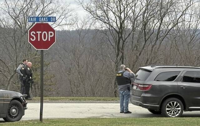 Police seek suspects in multiple attempted burglaries in Murrysville, Penn Township