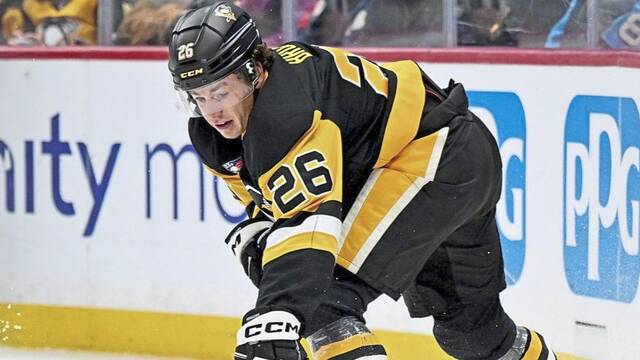 9363811_web1_gtr-broz-120125