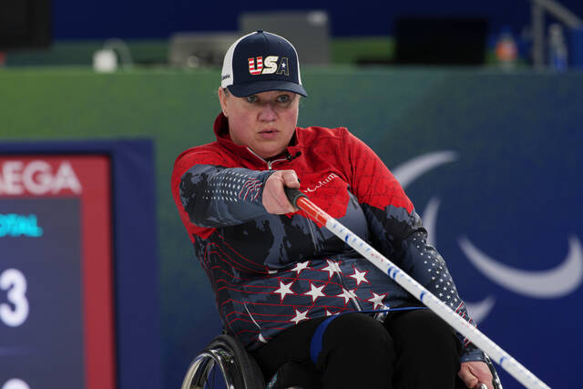 U.S. and British curlers overcome tree accident and tumor, join record number of women at Paralympics