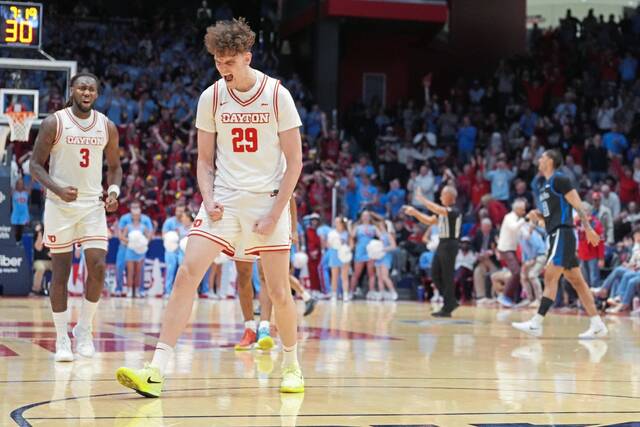 9369728_web1_ap26056038949387