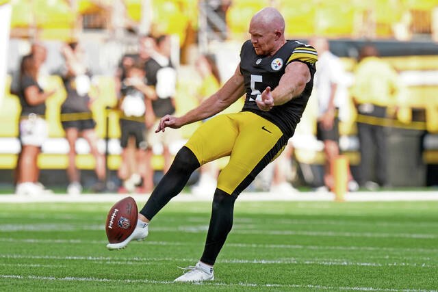 Steelers bring back veteran punter Cameron Johnston