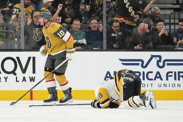 Penguins struggle in road loss to Golden Knights