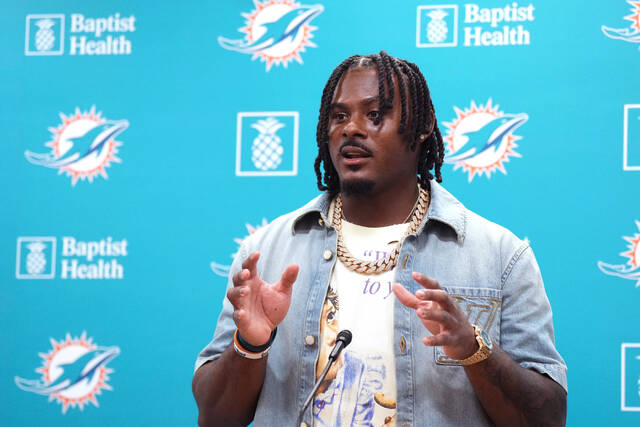 Malik Willis era arrives as Dolphins introduce presumptive starting QB