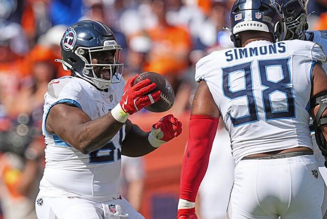 Steelers adding free agent Sebastian Joseph-Day to defensive line