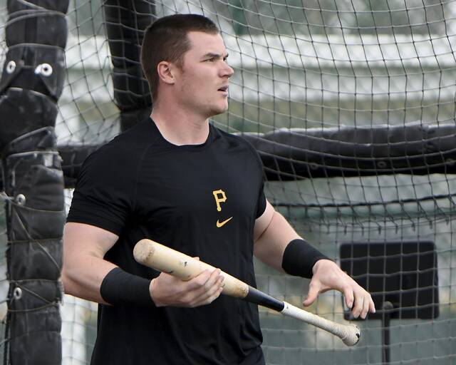 Henry Davis ends drought with a bang, Marcell Ozuna hits 3-run shot as Pirates top Orioles