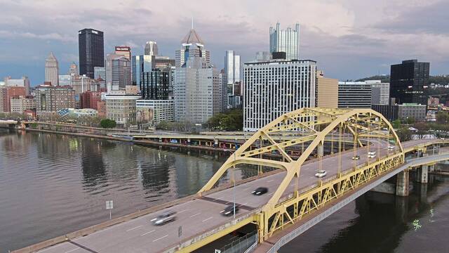 Butler woman found after running away from 3-vehicle, wrong-way crash on Fort Duquesne Bridge, state police say
