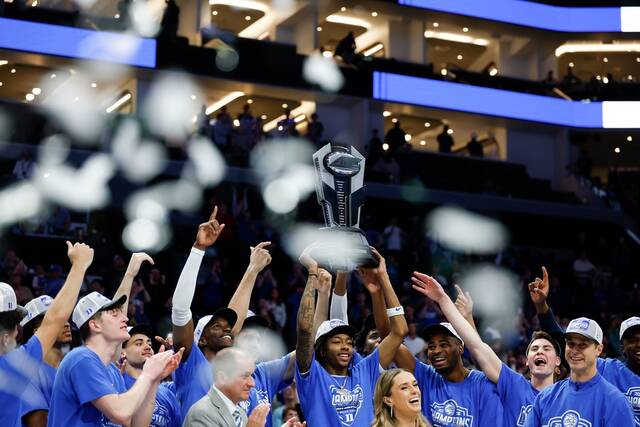 Duke, Arizona, Mich, Florida get top seeding for March Madness, Miami (Ohio) squeaks in as 11 seed<span class="headline-video">Video <i class="fa-solid fa-circle-play"></i></span>