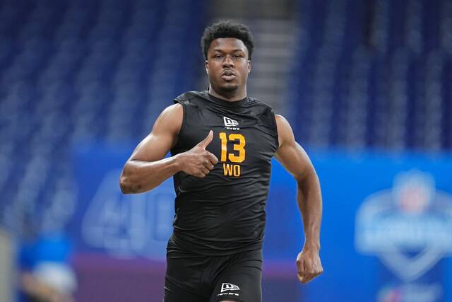 2 receiver prospects visit Steelers ahead of NFL Draft