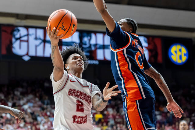 Alabama’s Aden Holloway, the Tide’s No. 2 scorer, arrested on a felony drug charge