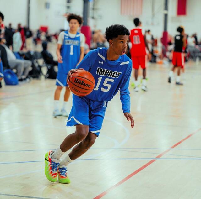 Next generation of Flenory family, 14, opening eyes as college basketball prospect