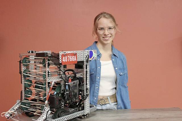 Keystone Oaks junior wins statewide award for career readiness — 4 years after immigrating from Ukraine