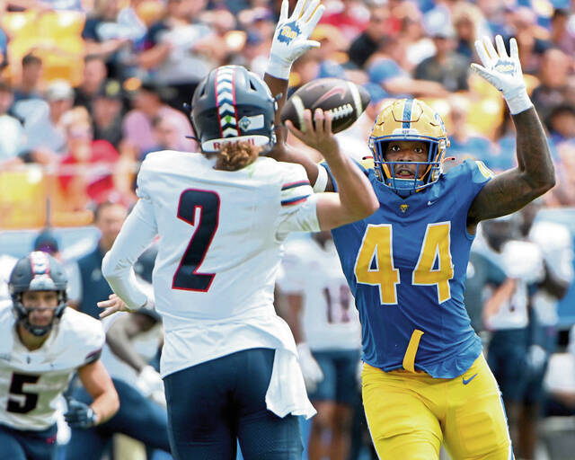 Defensive end Jimmy Scott, guard BJ Williams offer Pitt veteran leadership to build around