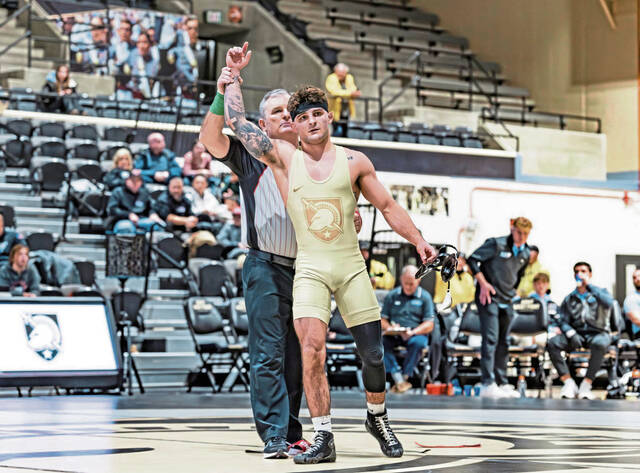 Jeannette grad Ethan Berginc leads WPIAL contingent at NCAA wrestling championships