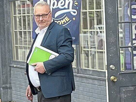 Ligonier Valley ex-police chief John Berger headed to trial on bribery, drug charges