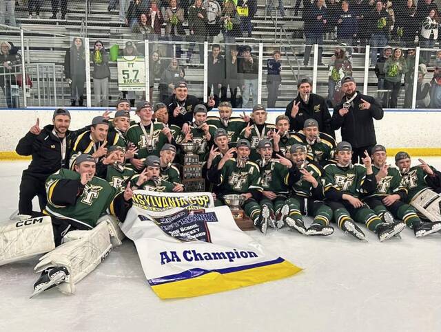 Penn-Trafford wins 1st state hockey title, Seneca Valley, Quaker Valley complete PIHL sweep