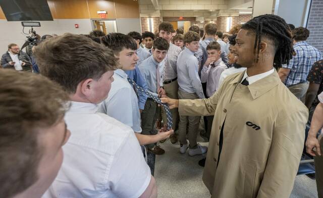 Damar Hamlin starts scholarship initiative at alma mater Central Catholic