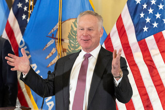 Oklahoma’s governor picks energy executive Alan Armstrong to fill U.S. Senate seat through end of year