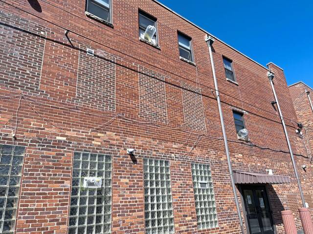 Slide 
													
													2