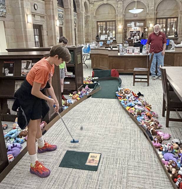 Slide 
													
													3