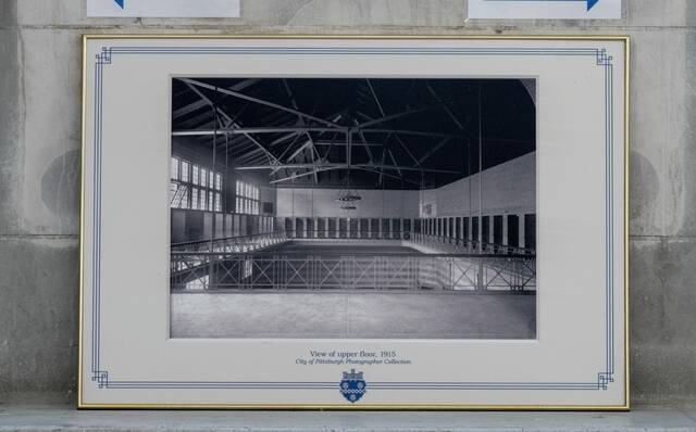 Slide 
													
													4