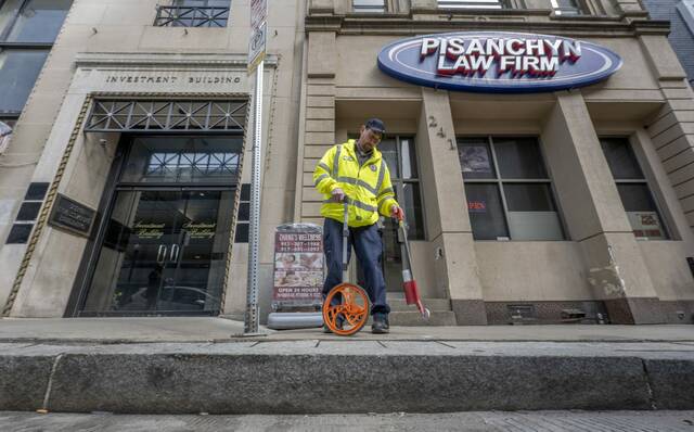 Slide 
													
													4