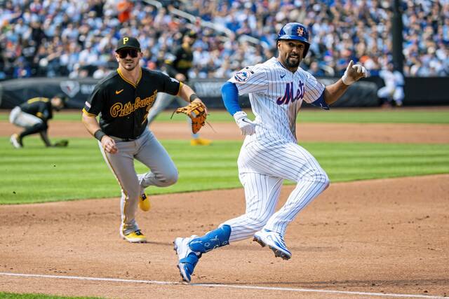 Beyond the Bylines: Pirates’ Opening Day dud, Penguins thriller, Aaron Rodgers intrigue, Bill Murray movies