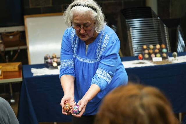 Pysanky, a Ukrainian Easter egg decorating tradition, passed on in Oakmont