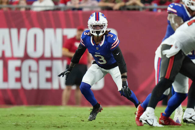Safety Damar Hamlin returns to Buffalo for 6th season after signing a 1-year contract with the Bills
