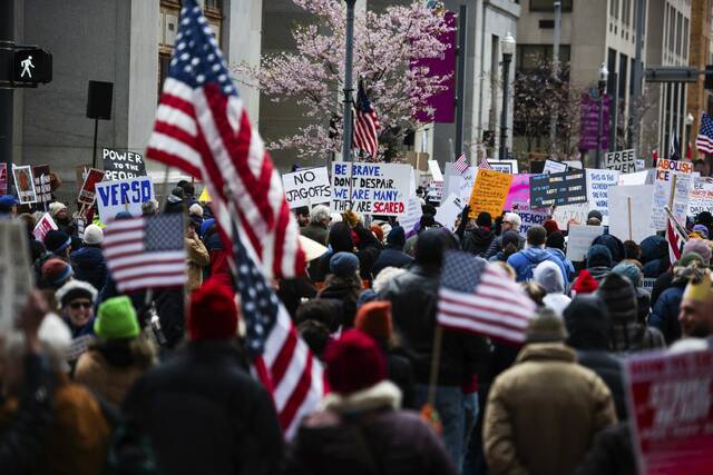 Slide 
													
													10