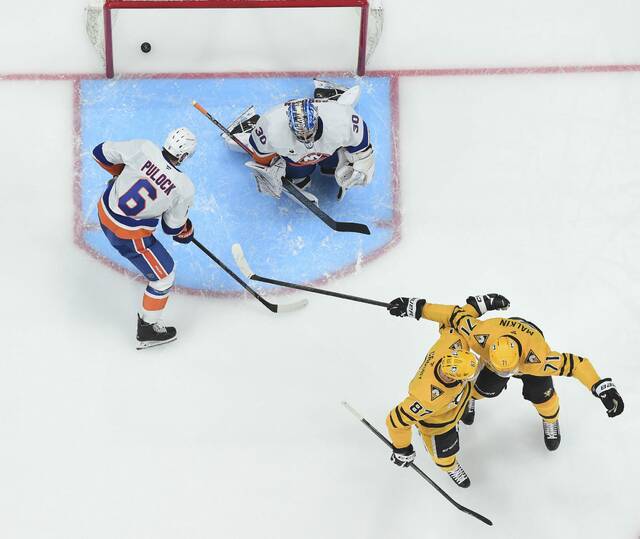 Sidney Crosby, Evgeni Malkin practice as Penguins prepare for Islanders