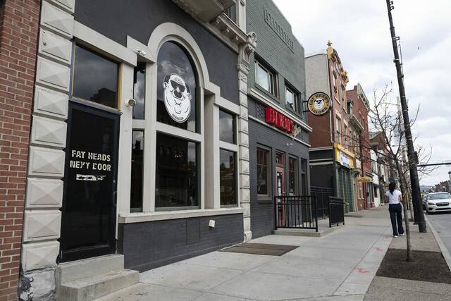 Fat Head’s Saloon on South Side closing after 34 years