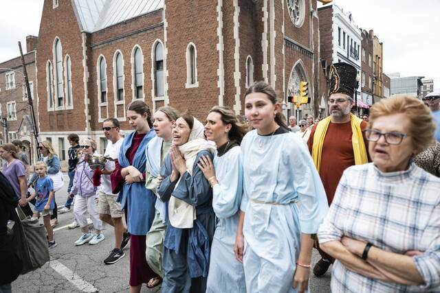 Ministerium presents annual Good Friday drama in Greensburg