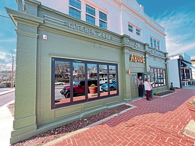Abode Kitchen & Bar opens in Oakmont