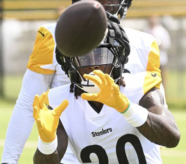 Mike McCarthy ‘excited’ for Warren/Dowdle Steelers RB tandem, but Kaleb Johnson in limbo