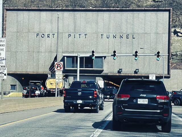 Overheight truck closes inbound Fort Pitt Tunnel