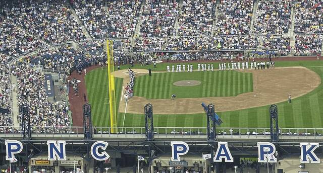 9449504_web1_gtr-starkey6-040426