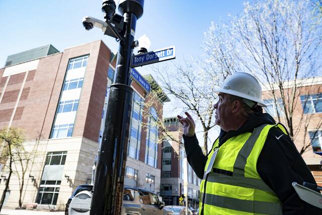 Verizon enhances cellular network for NFL Draft surge